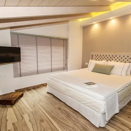 Golden Bay Suites&Maisonettes Parga Extérieur photo