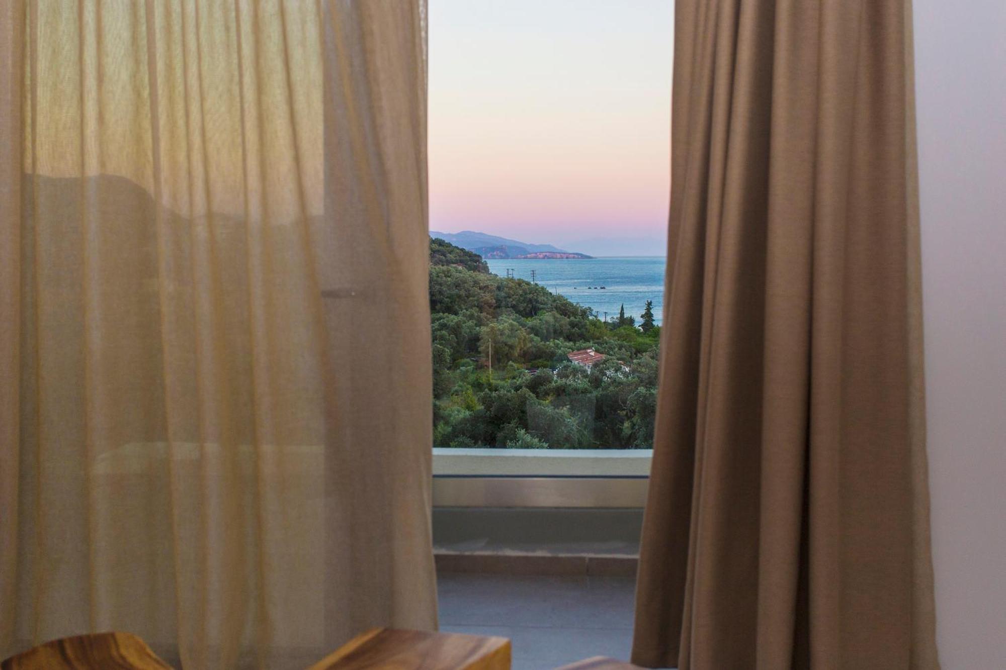 Golden Bay Suites&maisonettes Hébergement de vacances