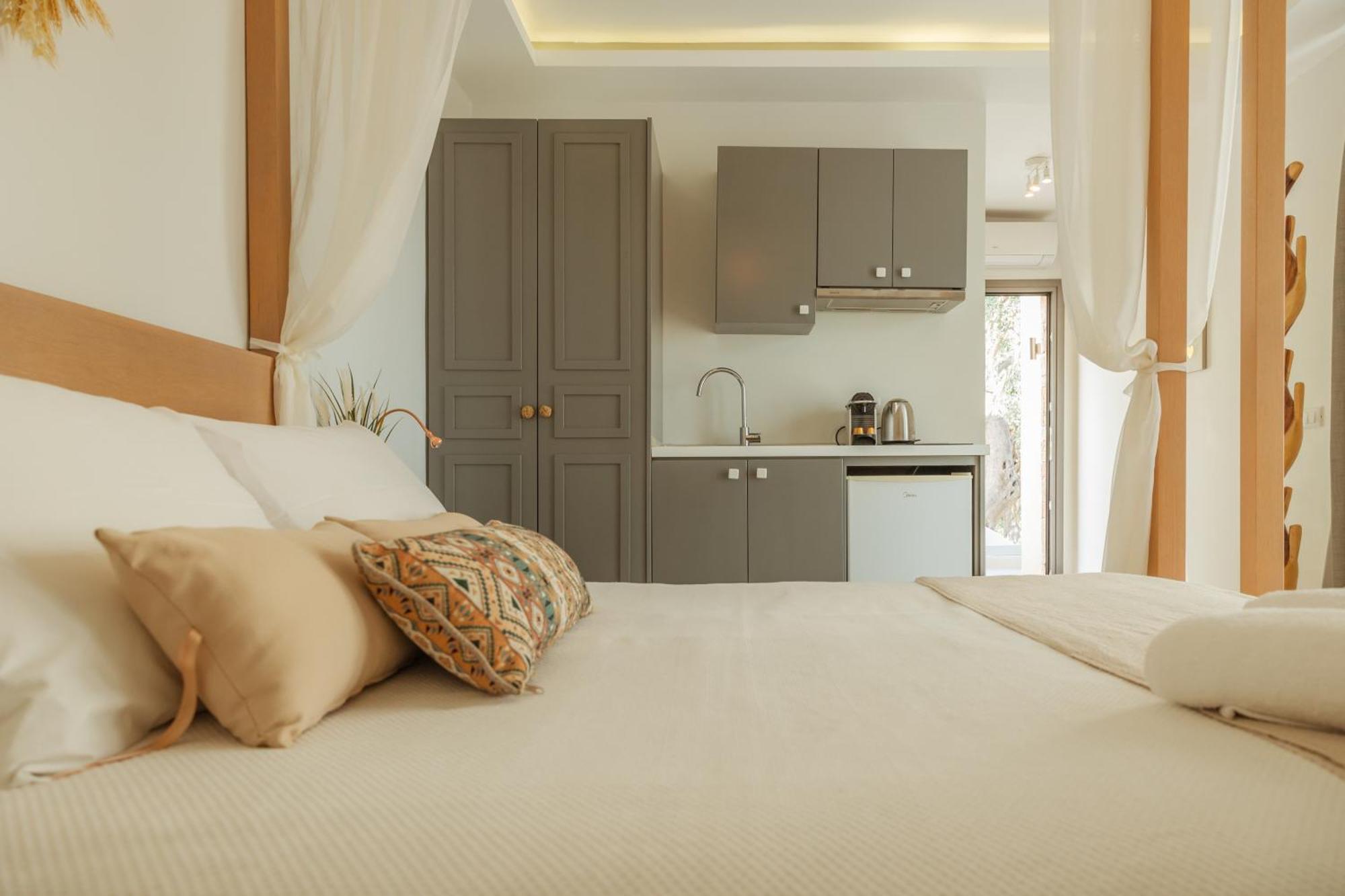 Hébergement de vacances Golden Bay Suites&maisonettes