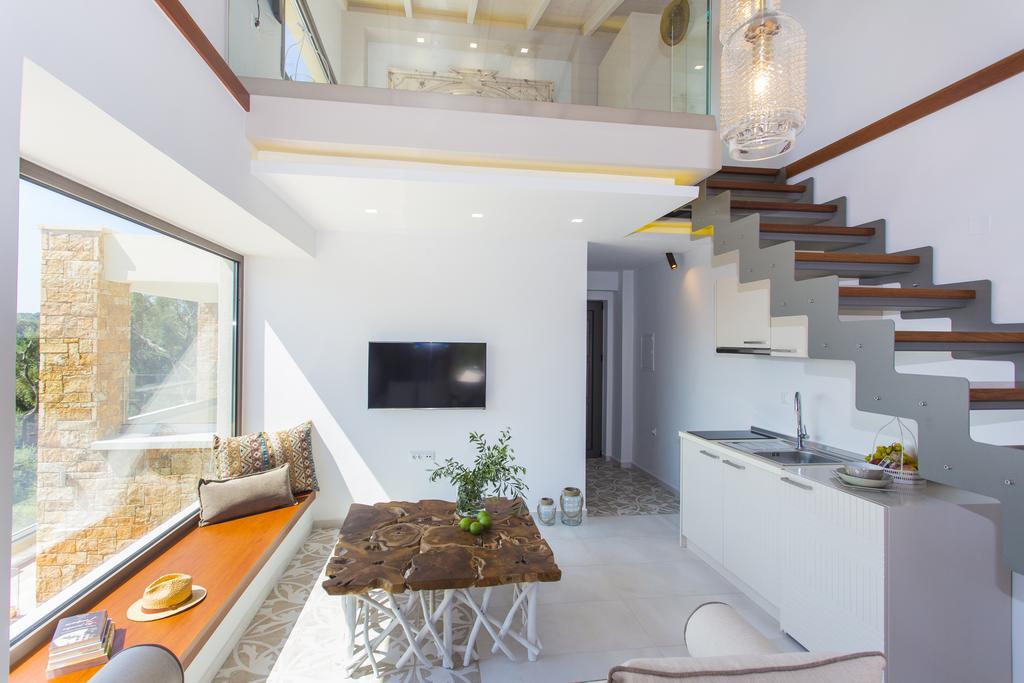 Golden Bay Suites&maisonettes Parga